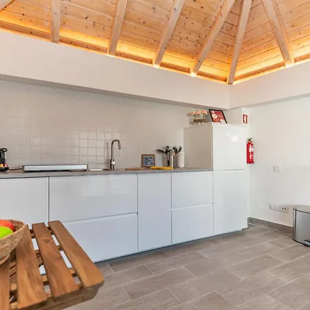 Casa Largo, Town Centre Holiday home