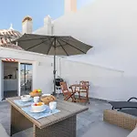 Casa Largo, Town Centre