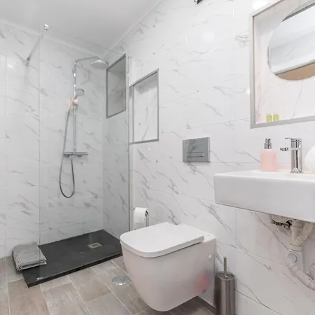 Casa Largo, Town Centre Tatil Evi *
